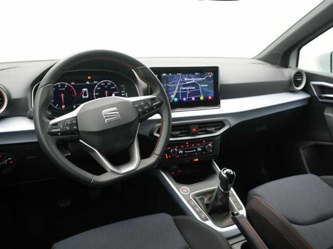 SEAT Arona FR TSI NAVI VIRT ACC KAM LED SHZ