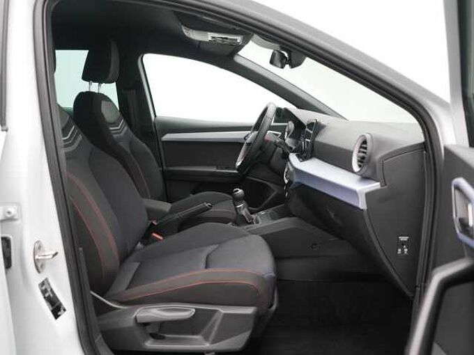 SEAT Ibiza TSI FR KAMERA LED SHZ PDC APP CONNECT