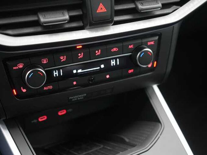 SEAT Arona FR NAVI VIRT APP CONNECT ACC KAM LED