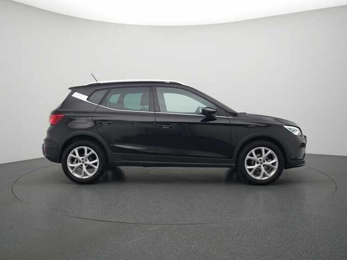 SEAT Arona FR NAVI VIRT APP CONNECT ACC KAM LED