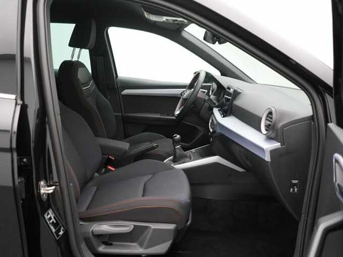 SEAT Arona FR NAVI VIRT APP CONNECT ACC KAM LED