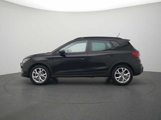 SEAT Arona KEYLESS NAVI VIRT ACC KAM SHZ LED