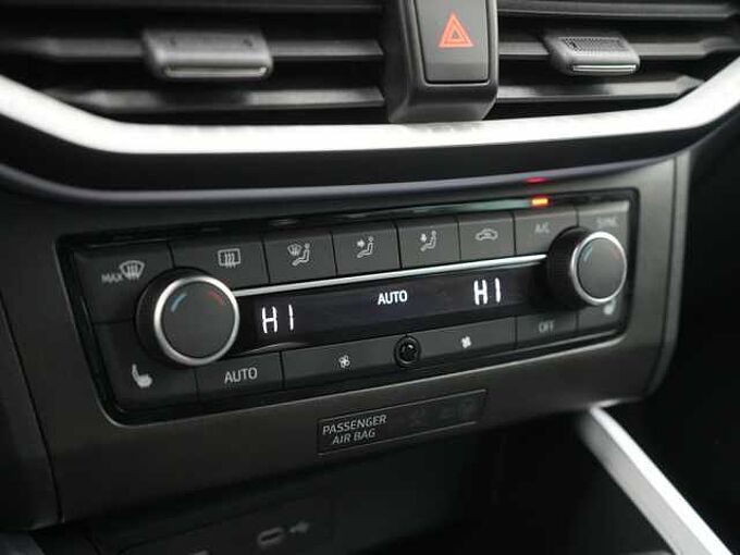 SEAT Arona FR TSI NAVI VIRT ACC KAM LED SHZ PDC