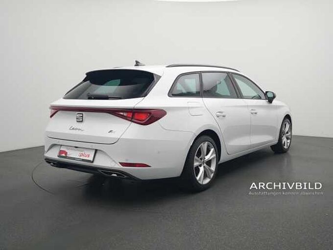 SEAT Leon Sportstourer FR LED VIRT KAM SHZ PDC