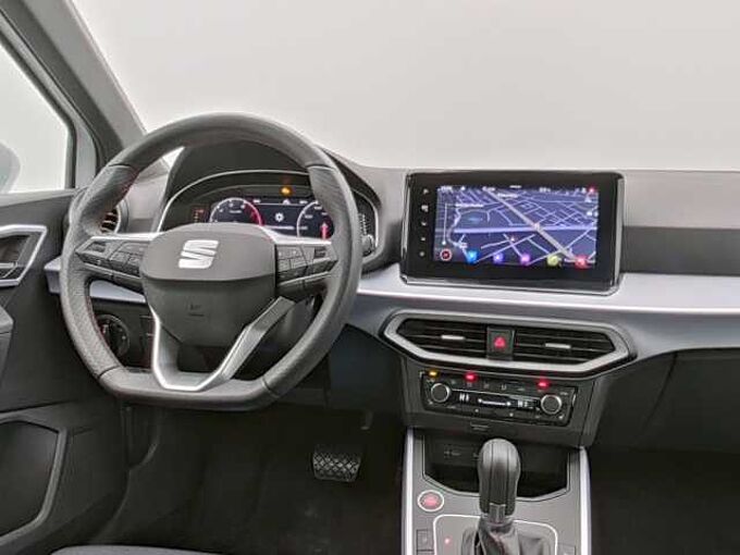SEAT Arona VIRT SHZ KAM ACC LED PDC NAVI