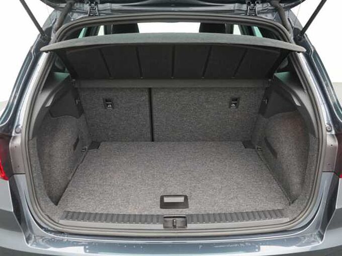 SEAT Arona FR ACC VIRT NAVI KAM SHZ PDC