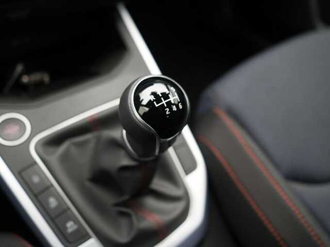 SEAT Arona FR ACC APP NAVI SHZ KAM LED