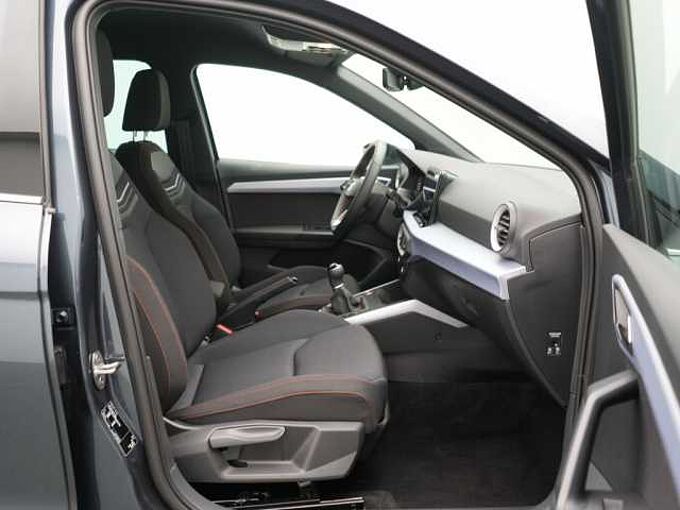 SEAT Arona FR ACC APP NAVI SHZ KAM LED