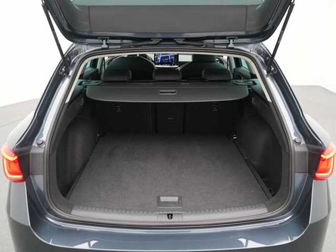 SEAT Leon ST FR DSG CARPLAY VIRT ACC NAVI SHZ PDC