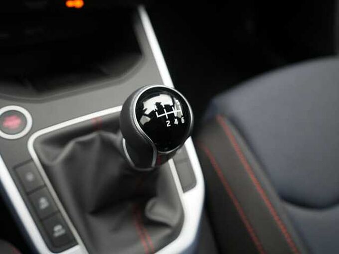 SEAT Arona FR TSI NAVI VIRT ACC LED KAM SHZ