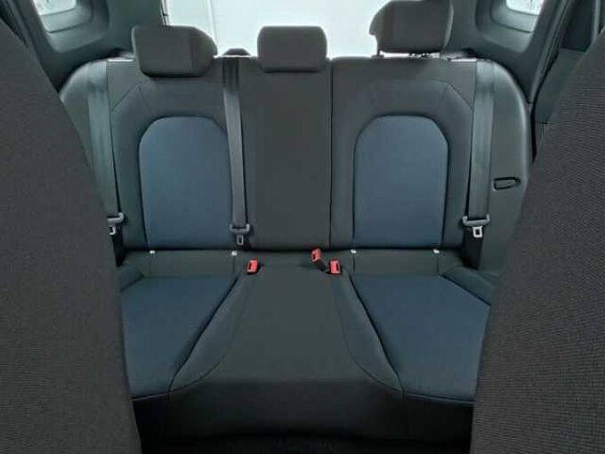 SEAT Arona FR VIRT NAVI KAM KLIMA SHZ LED