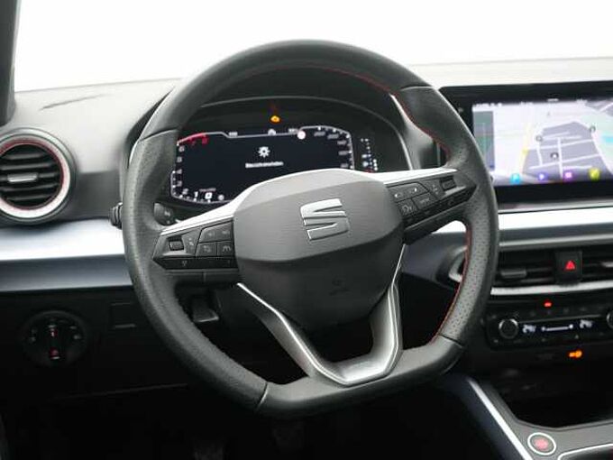 SEAT Arona FR TSI APP CONNECT NAVI VIRT ACC KAM SHZ