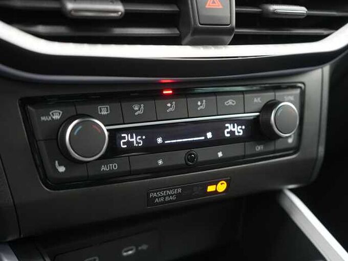 SEAT Arona FR TSI APP CONNECT NAVI VIRT ACC KAM SHZ