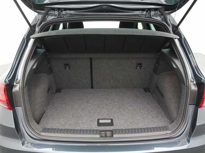 SEAT Arona FR TSI DSG ACC NAVI KAM SHZ PDC