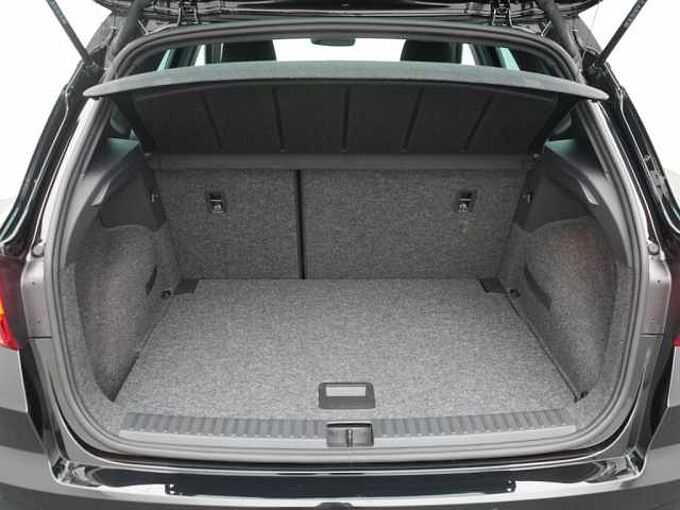 SEAT Arona FR TSI VIRT APP CONNECT ACC NAVI SHZ