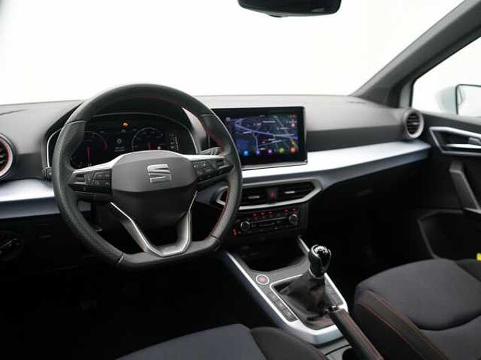 SEAT Arona TSI FR ACC VIRT APP CONNECT NAVI KAM PDC