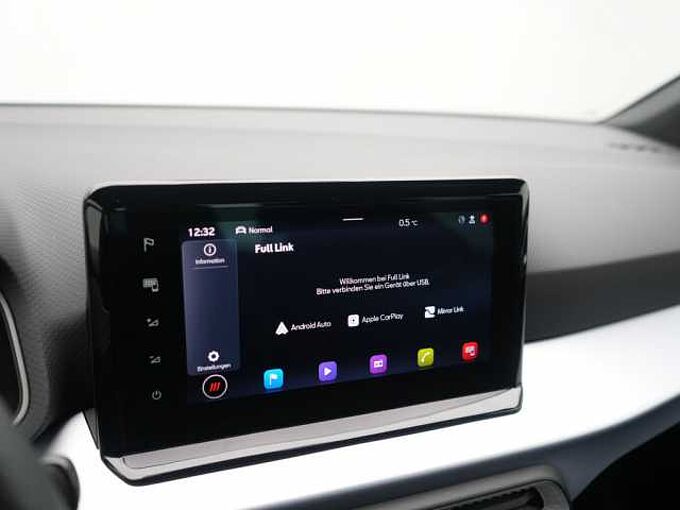 SEAT Arona VIRT KAM ACC KEYLESS SHZ