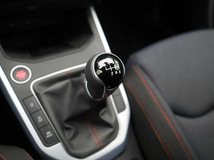 SEAT Arona FR TSI NAVI VIRT ACC KAM SHZ APP