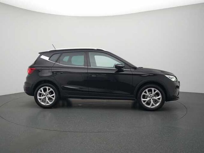 SEAT Arona FR TSI NAVI VIRT ACC KAM SHZ APP