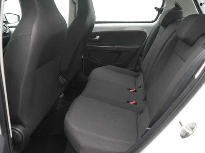 Volkswagen up! TEMOPMAT KAM SHZ KLIMA PORT NAVI