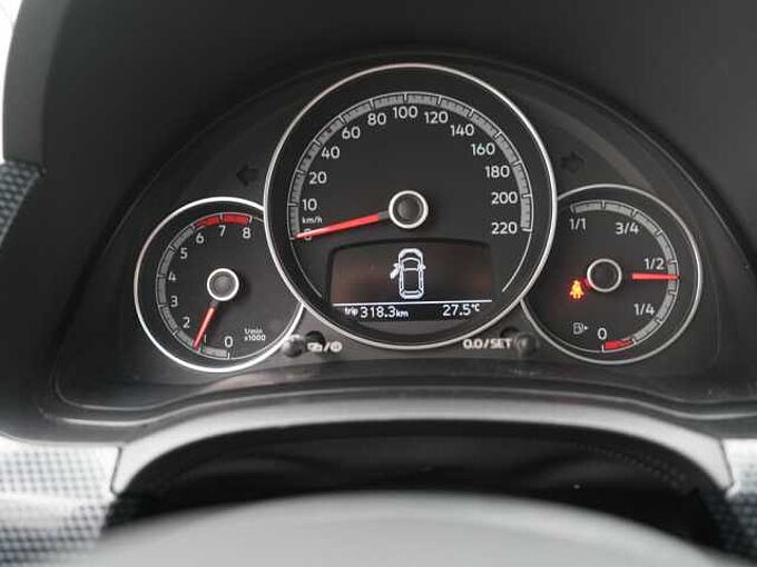 Volkswagen up! TEMOPMAT KAM SHZ KLIMA PORT NAVI