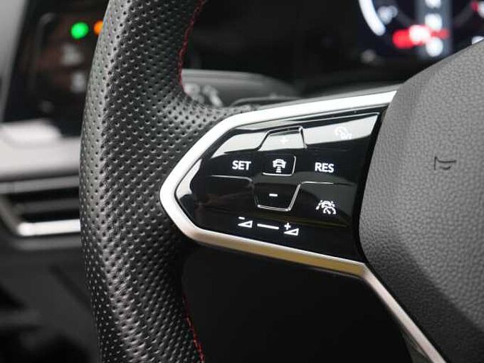 Volkswagen Golf VIII GTI Clubsport 45 MATRIX PANO HUD KAM S