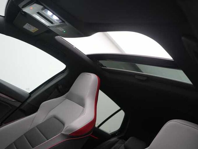 Volkswagen Golf VIII GTI Clubsport 45 MATRIX PANO HUD KAM S