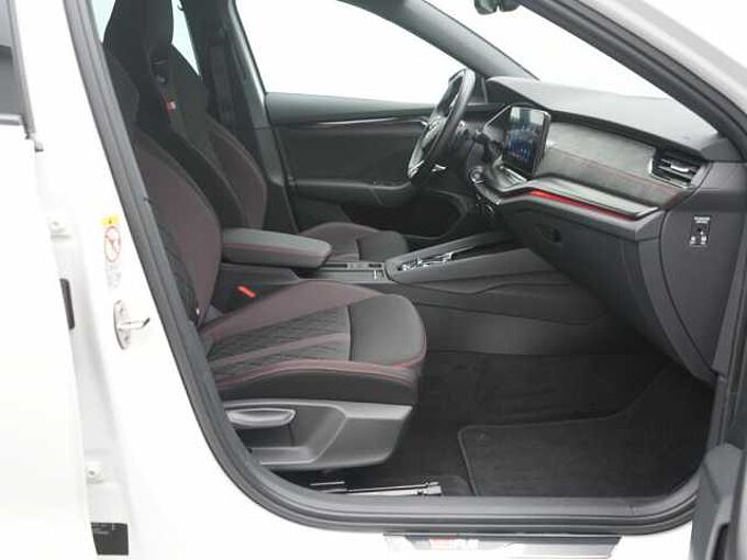 SKODA OCTAVIA Combi RS LED SHZ VIRT DSG KLIMA