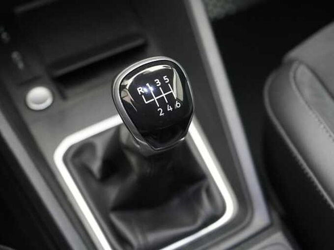 Volkswagen Caddy Maxi Style 7-SITZER VIRT LED KAM SHZ