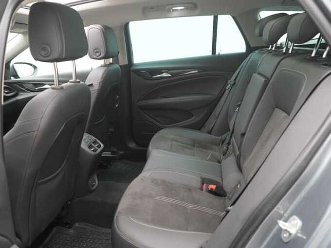 Opel Insignia AHK MATRIX PANO HUD KAM SHZ