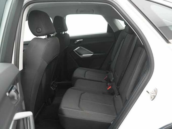 Audi Q3 360° KAM LED SHZ PDC KLIMA