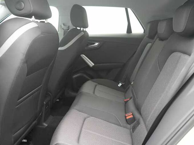 Audi Q2 AHK LED SHZ PDC