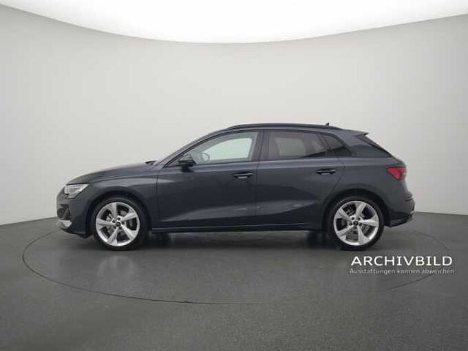 Audi Q2 advanced ACC AHK NAVI PANO SHZ PDC