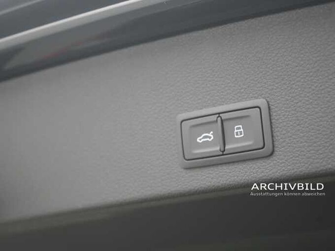 Audi Q2 1.0 30 TFSI S line MATRIX VIRT AHK NAVI SHZ