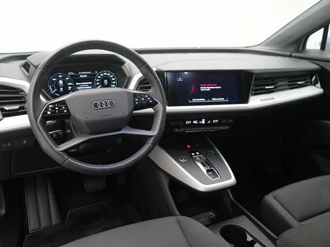Audi Q4 LED SHZ KAM PDC KLIMA