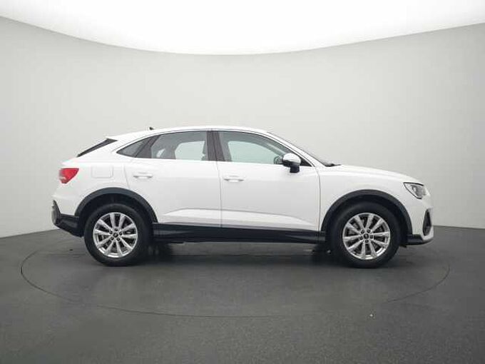 Audi Q3 Sportback 45 e 360° LED KAM SHZ PDC KLIMA