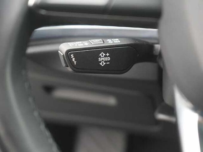 Audi Q3 Sportback 45 e 360° LED KAM SHZ PDC KLIMA