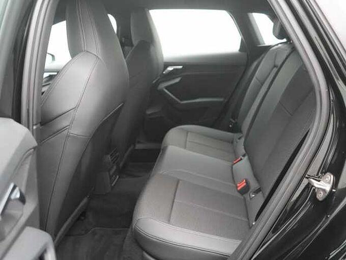Audi A3 Sportback 40 e advanced LED SHZ PDC ACC KLIMA