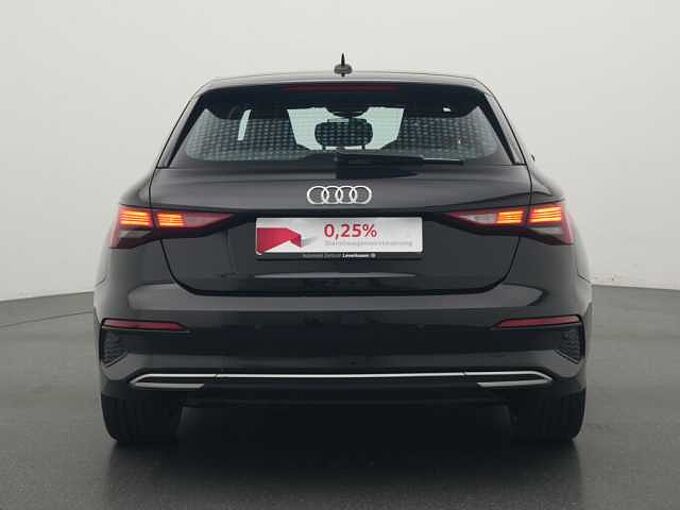 Audi A3 Sportback 40 e advanced LED SHZ PDC ACC KLIMA