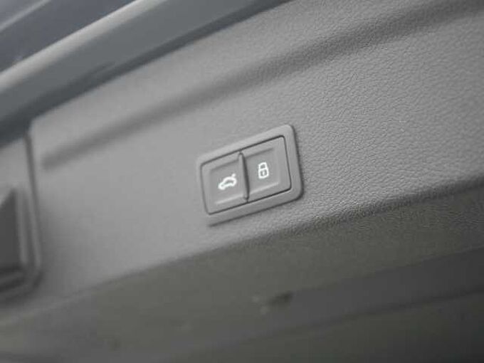 Audi Q3 LEDER SONOS ACC AHK LED 360°