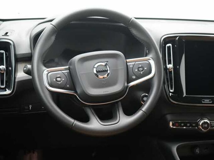 Volvo XC40 LEDER KAM NAVI LED PDC