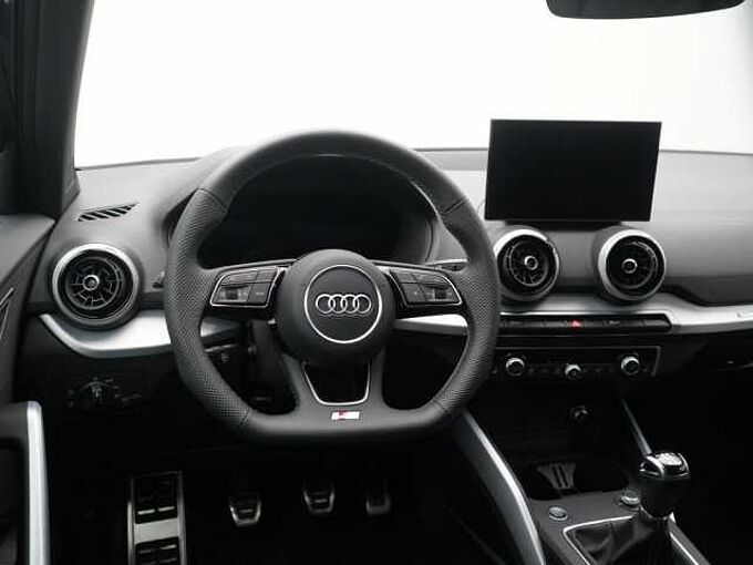 Audi Q2 1.0 30 TFSI S line MATRIX AHK SHZ PDC NAVI