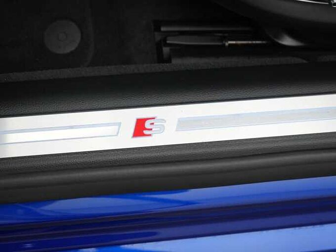 Audi S8 SHZ LEDER PDC STANDHZ MEMORY