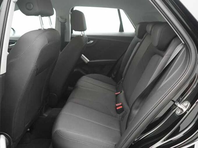 Audi Q2 35 S TRON SHZ LED PDC KLIMA PORT NAVI