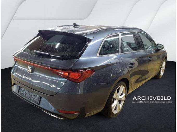 SEAT Leon DSG VIRT LED KAM SHZ PDC ACC