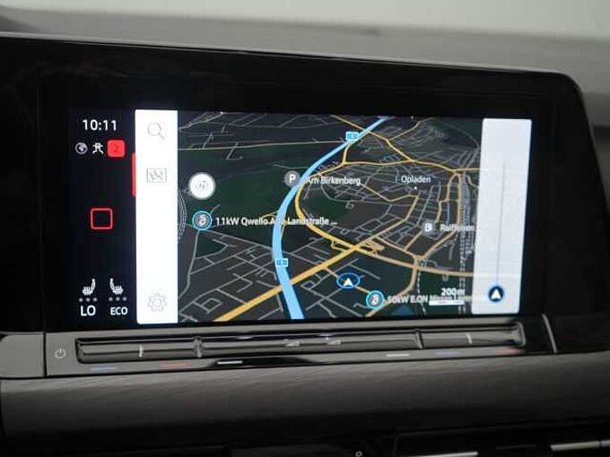 Volkswagen Golf VIII 1.4 eHybrid Style DSG PANO HUD AHK KAM