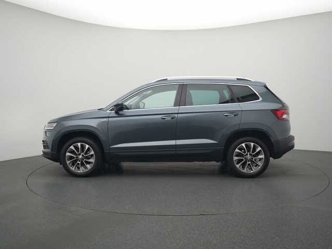 SKODA KAROQ Clever DSG LED KAM SHZ PDC W-LAN