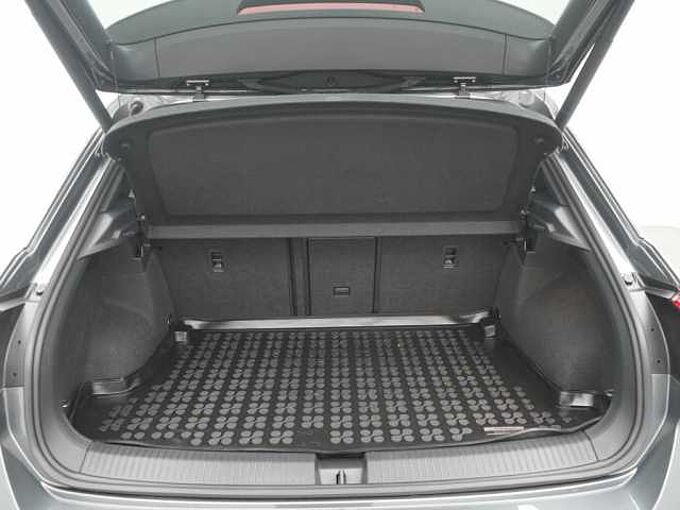 Volkswagen T-Roc Sport 4M DSG LED PANO KAM SHZ PDC