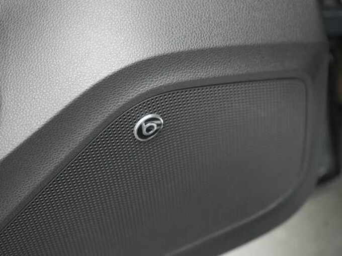 CUPRA Ateca 4Drive DSG 360° LED KAM SHZ PDC