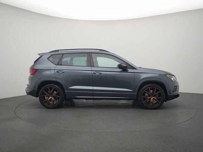 CUPRA Ateca 4Drive DSG 360° LED KAM SHZ PDC
